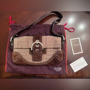 Vintage Coach mini signature soho purse